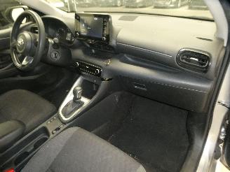 Toyota Yaris DYNAMIC 1.5VVT - HYB picture 13