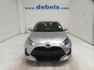 Schadeauto Toyota Yaris DYNAMIC 1.5VVT - HYB 2024/5