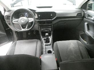 Volkswagen T-Cross LIFE picture 14