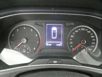 Volkswagen T-Roc UNITED picture 19