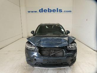 Vaurioauto  passenger cars Volvo XC40 MOMENTUM 2021/9