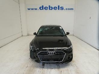 Schadeauto Audi A1 ADVANCED 2021/7