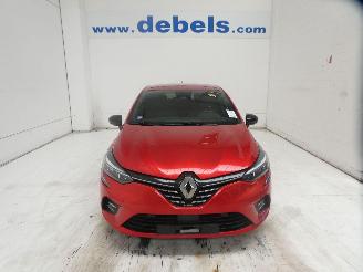 Damaged car Renault Clio V INTENS 2021/5