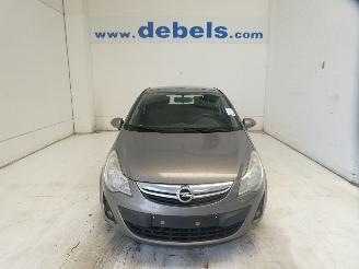 skadebil auto Opel Corsa  2011/4