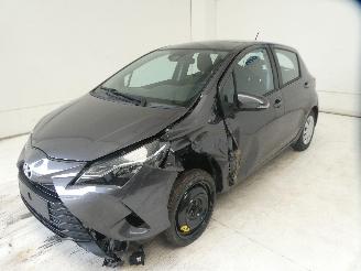 Toyota Yaris Y-OUNG picture 3