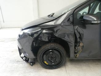 Toyota Yaris Y-OUNG picture 6