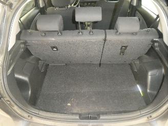 Toyota Yaris Y-OUNG picture 22