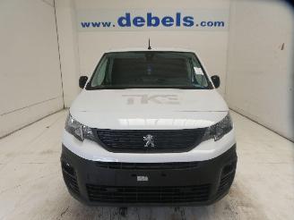 damaged commercial vehicles Peugeot Partner 1.5D PREMIUM 2024/1