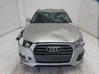 Audi Q3  picture 2
