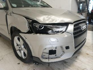 Audi Q3  picture 21