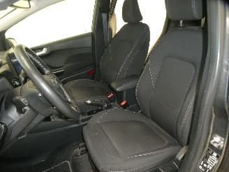 Ford Fiesta TITANIUM picture 15