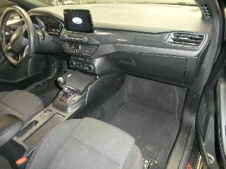 Ford Focus ST-LINE X picture 13