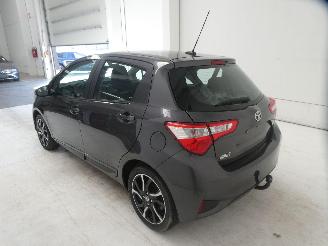 Toyota Yaris  picture 4