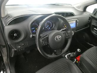 Toyota Yaris  picture 14