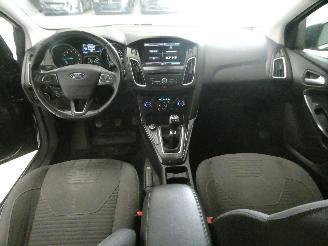 Ford Focus TITANIUM picture 12