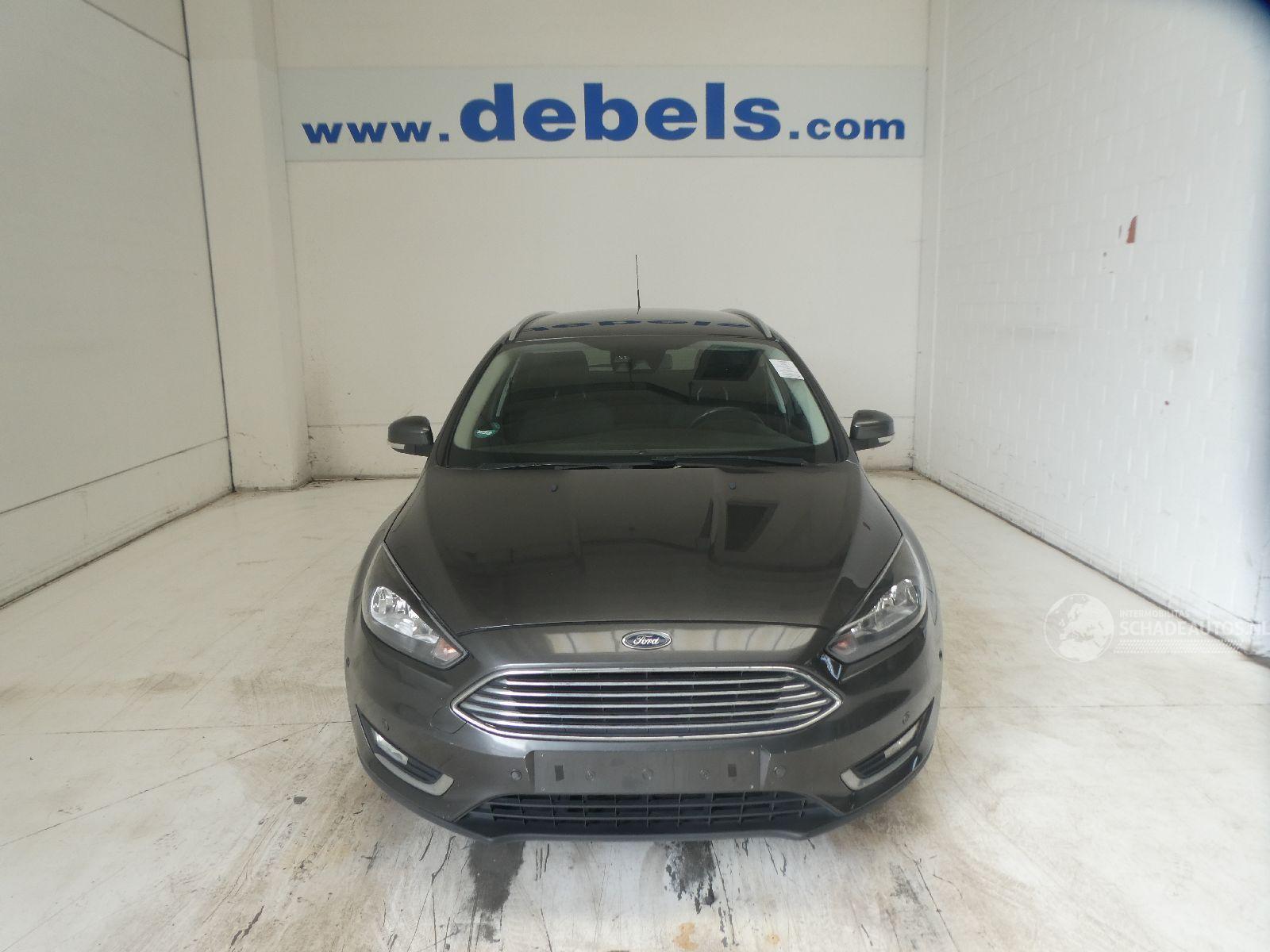 Ford Focus TITANIUM