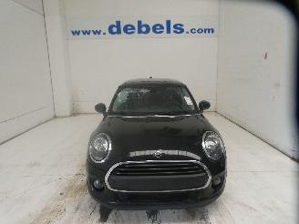 Damaged car Mini One  2019/9