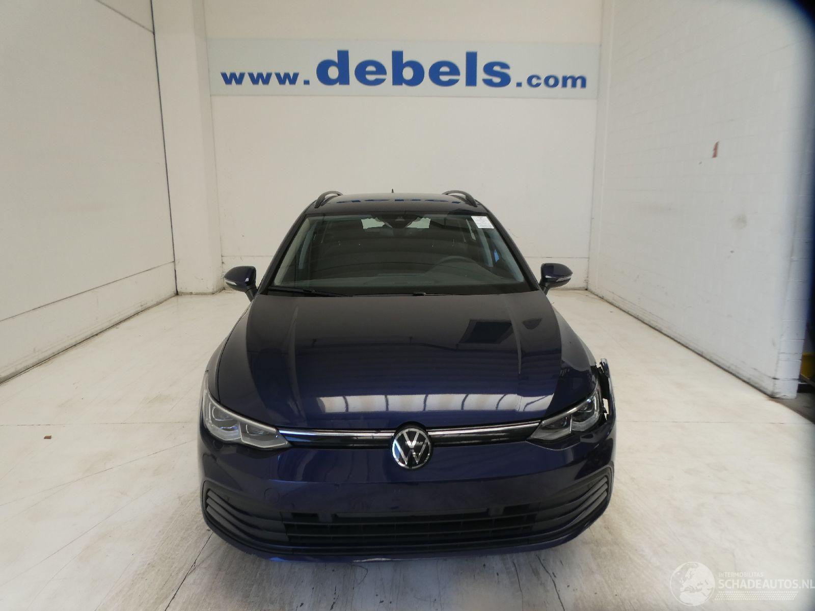 Volkswagen Golf VIII VARIANT LIFE 1.