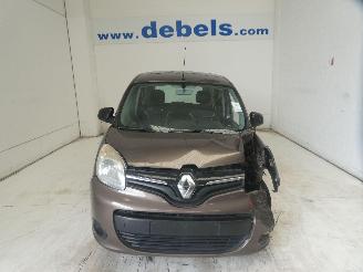 krockskadad bil auto Renault Kangoo ZEN 2015/2