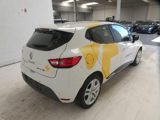 Renault Clio MOTORSCHADE picture 7