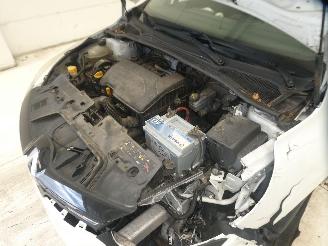 Renault Clio IV GRANDTOUR AU picture 26