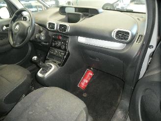 Citroën C3 PICASSO SEDUCTION picture 17