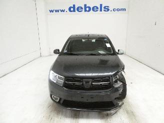 Coche accidentado Dacia Sandero LAUREATE 2018/6