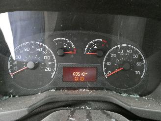 Fiat Qubo  picture 14