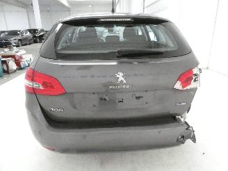Peugeot 308 II SW ACTIVE picture 5