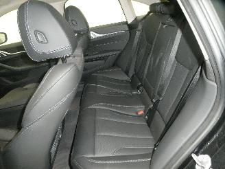 BMW 4-serie 420I picture 22