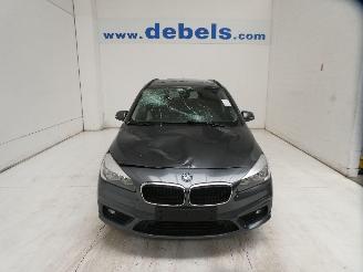 skadebil auto BMW 2-serie 216D 2017/3