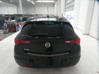 Opel Astra K picture 13