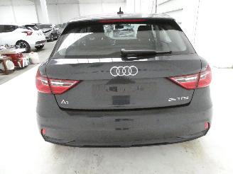 Audi A1 ADVANCED picture 5