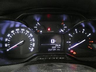 Citroën C3 III FEEL picture 16