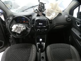 Renault Captur INTENS picture 18