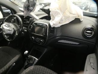 Renault Captur INTENS picture 16