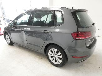 Volkswagen Golf SPORTSVAN COMFO picture 4