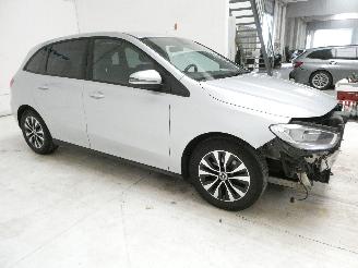 Mercedes B-klasse  picture 2