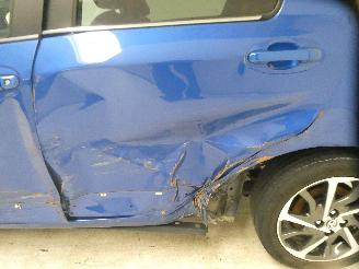 Toyota Yaris LOUNGE picture 7