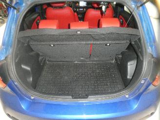 Toyota Yaris LOUNGE picture 20