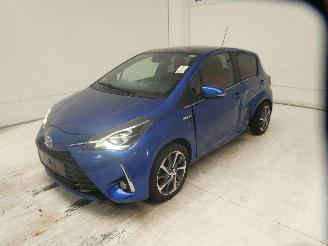 Toyota Yaris LOUNGE picture 3