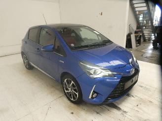 Toyota Yaris LOUNGE picture 12