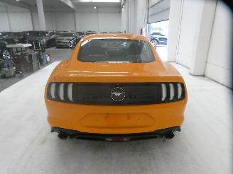 Ford Mustang  picture 7