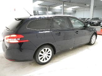 Peugeot 308 II SW STYLE picture 6