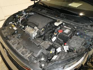 Peugeot 308 II SW STYLE picture 23