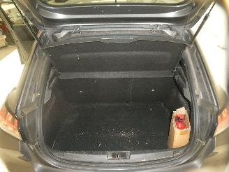 Peugeot 208 II LIKE picture 21