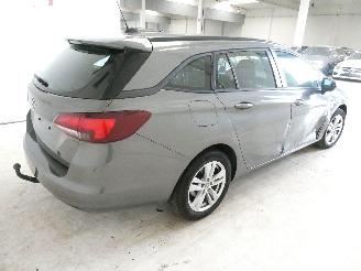 Opel Astra SPORTS TOURER picture 14
