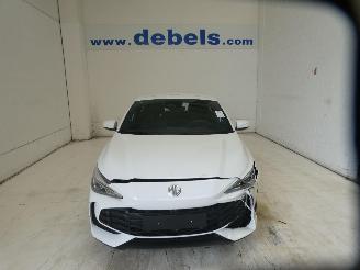  MG 3 HYBRID + COMFORT 2025/2