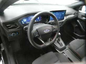 Ford Focus ST-LINE X picture 23