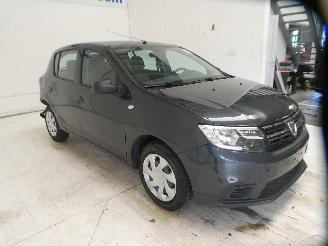 Dacia Sandero ESSENTIEL picture 10